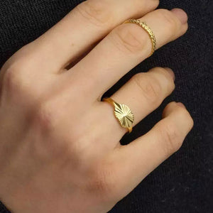 Aurizette | Sunray Ring 18K Gold Aurevea Atelier