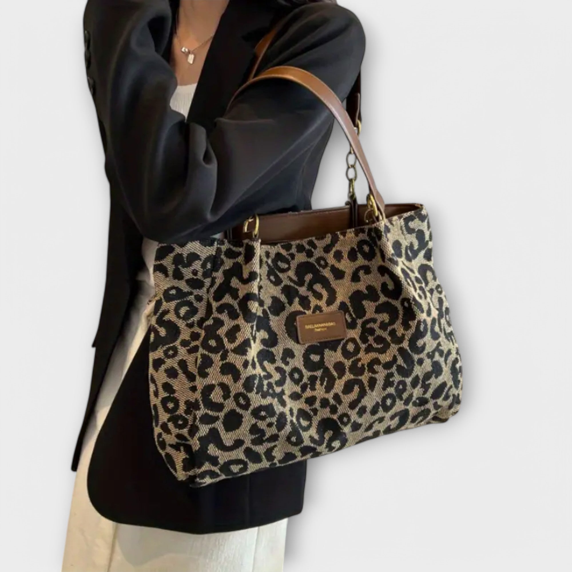 Olivia - Leopard Canvas Tote Aurevea Atelier