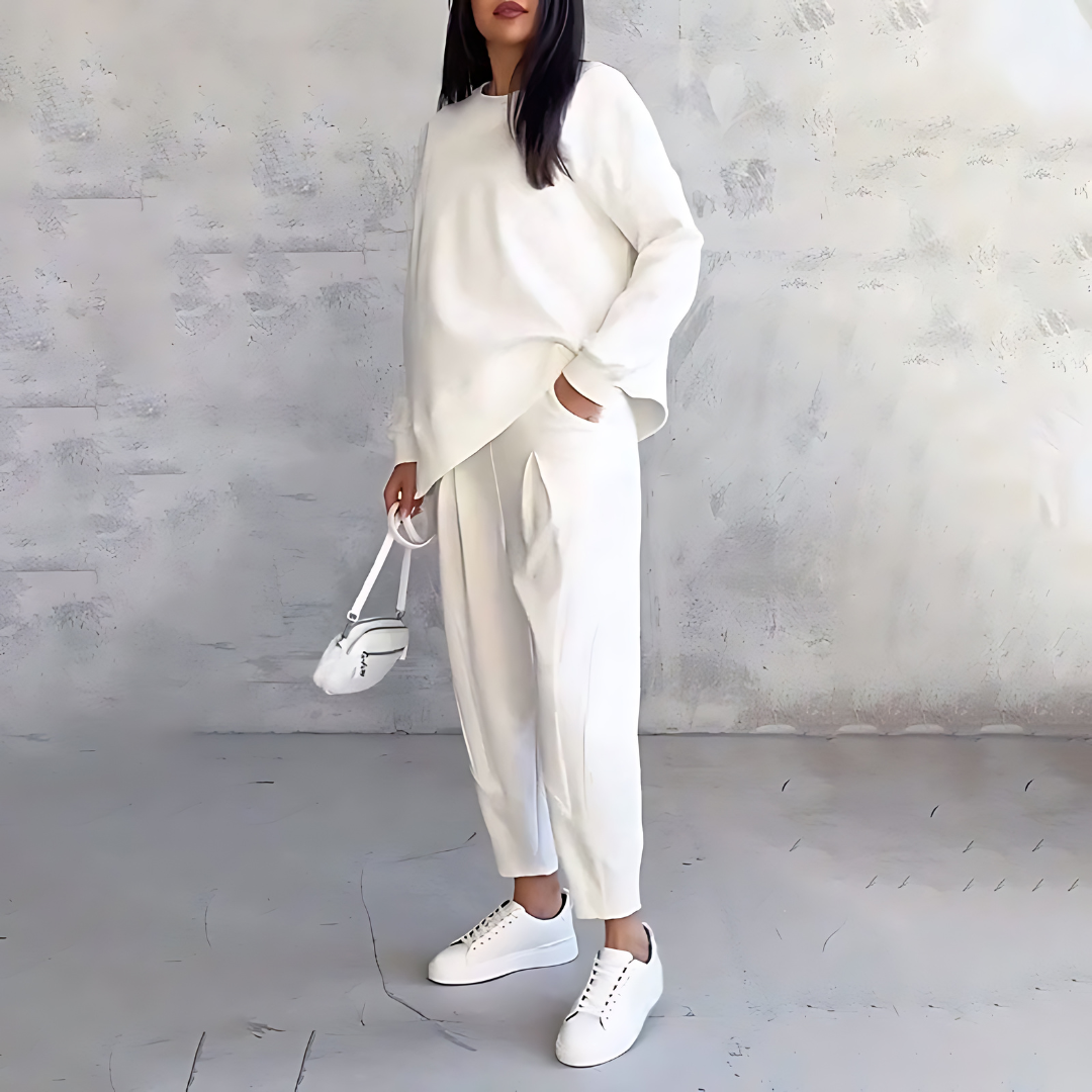 Avenn | Comfortable Two-Piece Set Aurevea Atelier