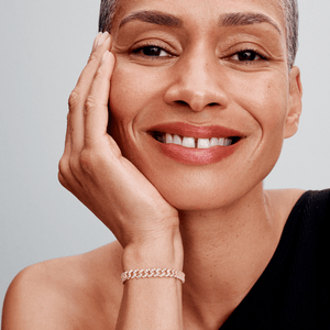 Shannelise | Cuban Pink Bracelet 18k Gold Aurevea Atelier