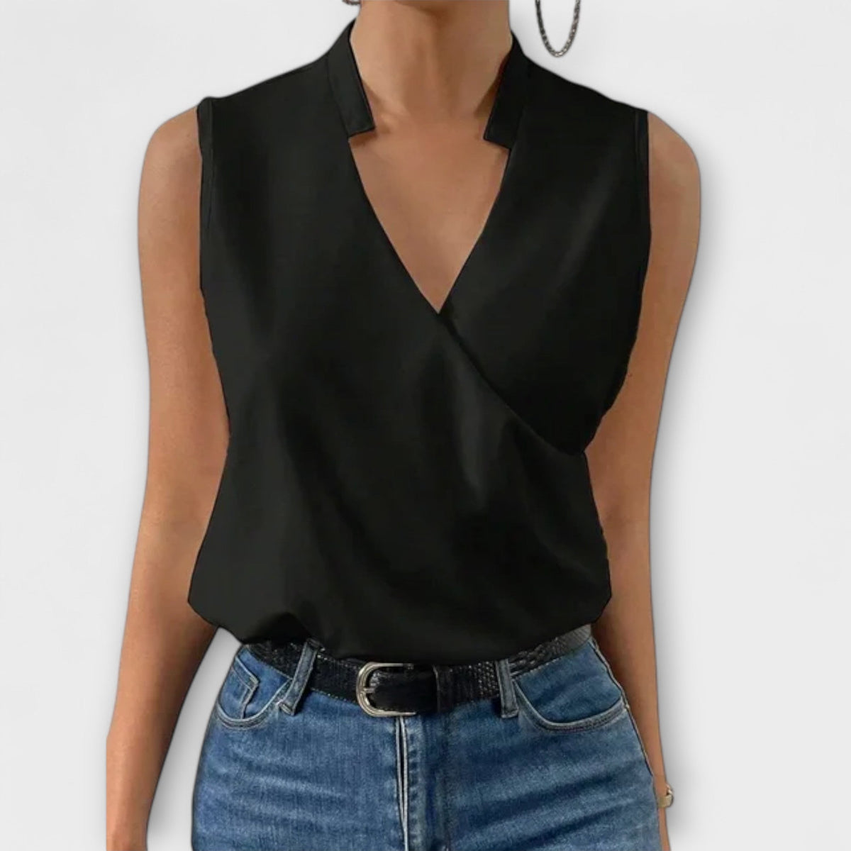 Loretta | Sophisticated V-neck Top Aurevea Atelier