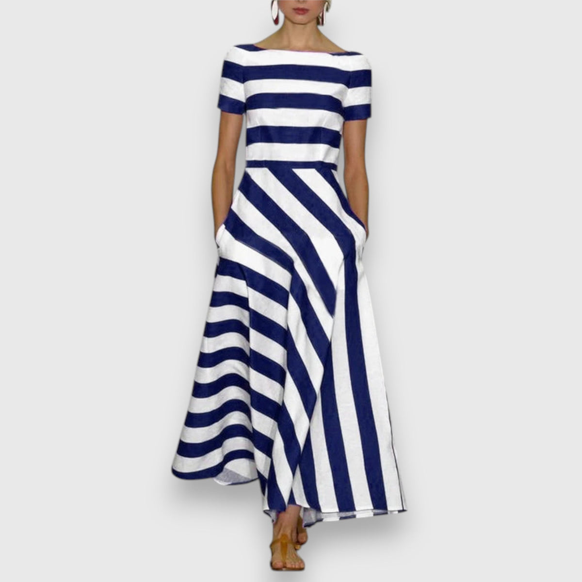 Iselore – Sophisticated Dress Aurevea Atelier