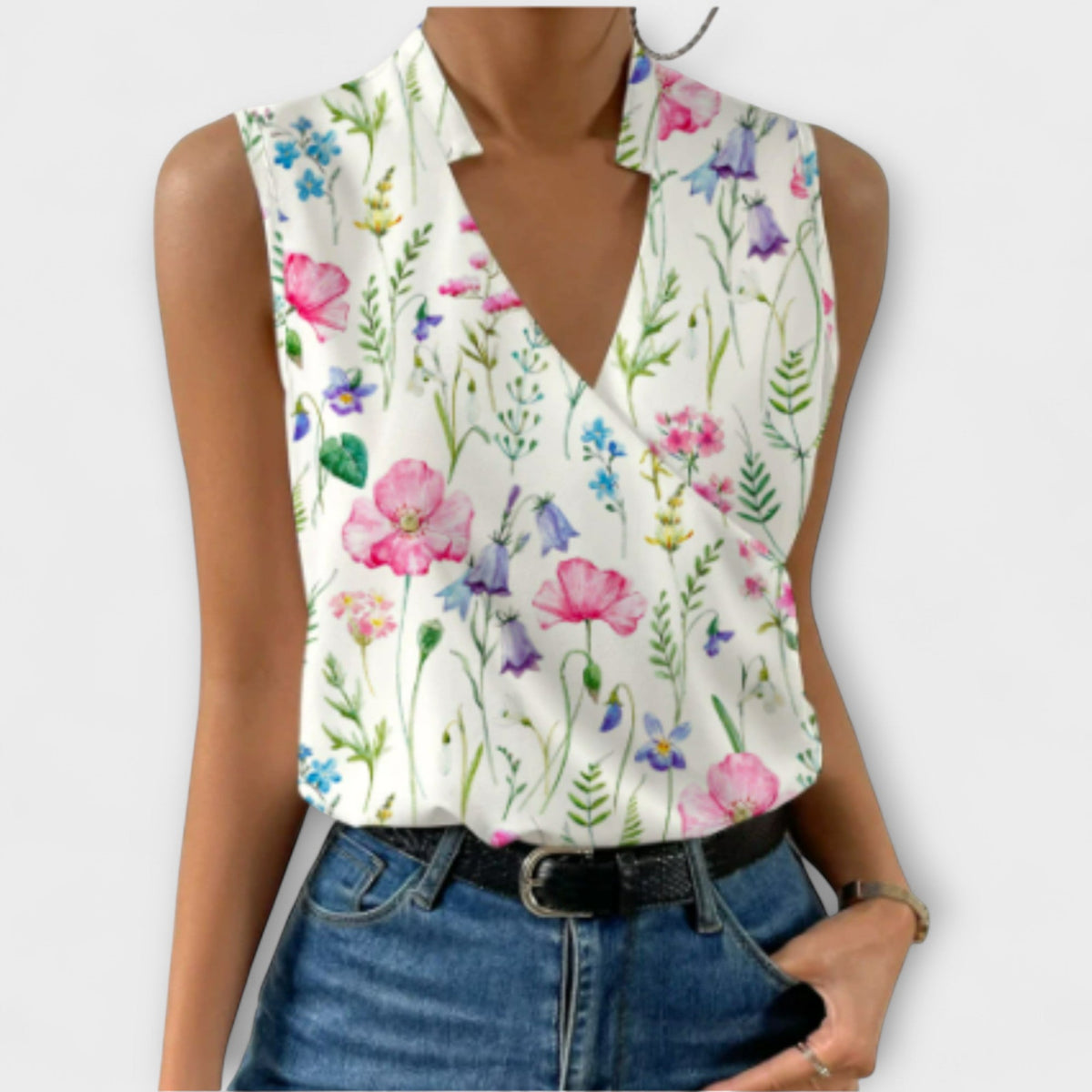 Loretta | Sophisticated V-neck Top Aurevea Atelier
