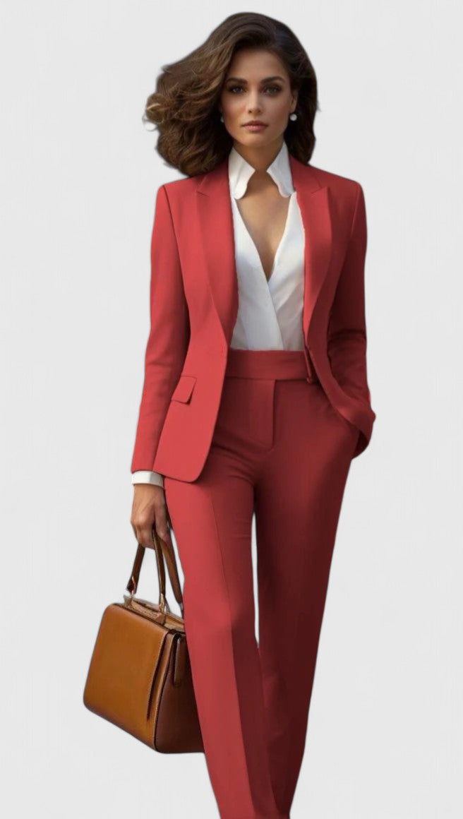 Jenevieve | Sophisticated Suit Aurevea Atelier