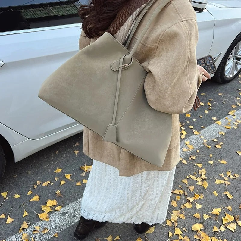 Kyadeeih | Stylish Tote Bag Aurevea Atelier